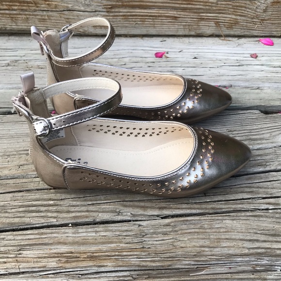 β¨HPβ¨Gap Kidβsβ’ Gold flats - Picture 5 of 6